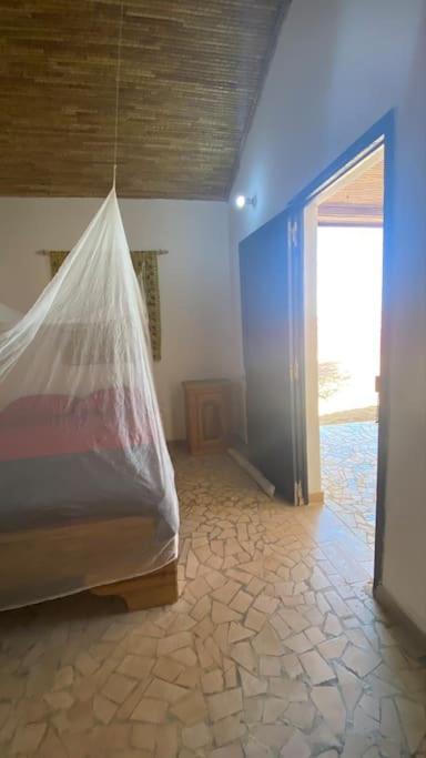 Petite Maison En Bord De Mer Palmarin Nguedj Kültér fotó